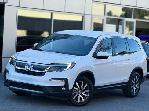Used 2021 Honda Pilot EX image 2
