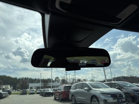 Used 2024 Honda Civic Sport image 27