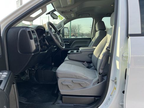 Used 2016 Chevrolet Silverado 2500 W/T image 18