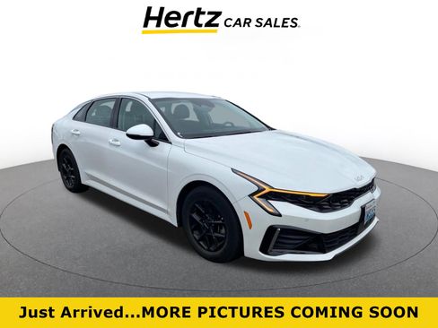 Used 2025 Kia K5 LXS FWD image 1