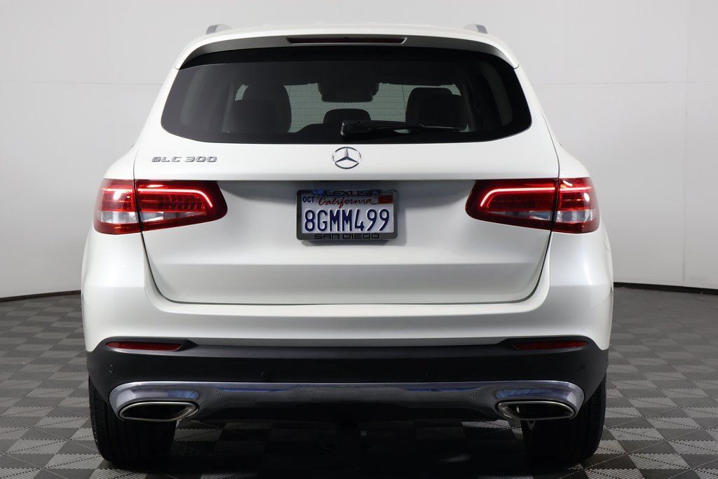 Used 2019 Mercedes-Benz GLC 300 image 5