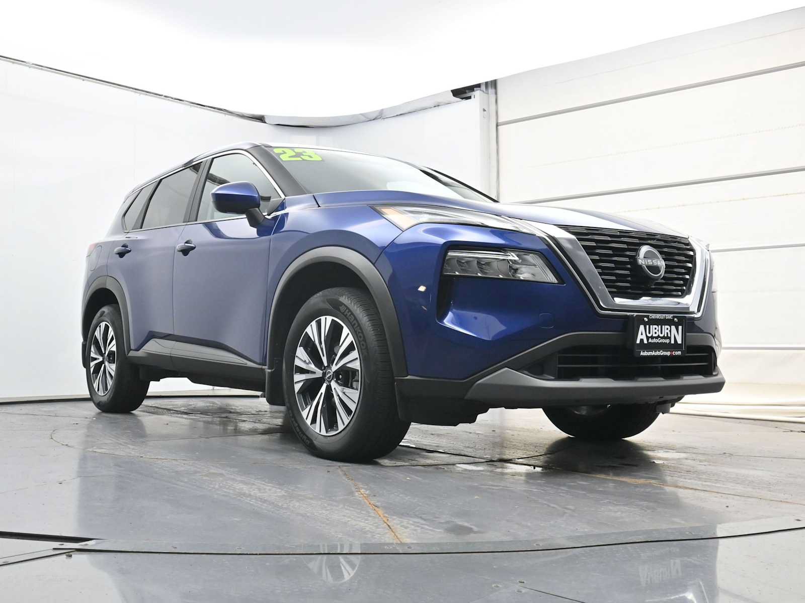 Used 2023 Nissan Rogue SV AWD/4WD image 20