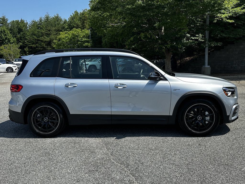 Used 2026 Mercedes-Benz GLB 35 AMG 4MATIC image 9