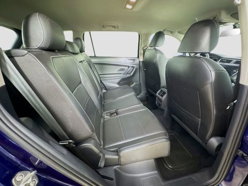 Used 2021 Volkswagen Tiguan SE R-Line image 34