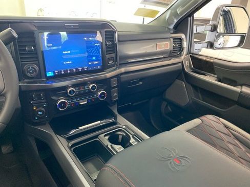 New 2026 Ford F250 Lariat w/ Black Appearance Package AWD/4WD image 14