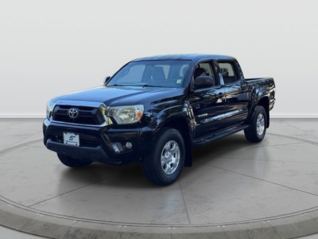 Used 2013 Toyota Tacoma 4x4 Double Cab w/ SR5 Pkg image 3