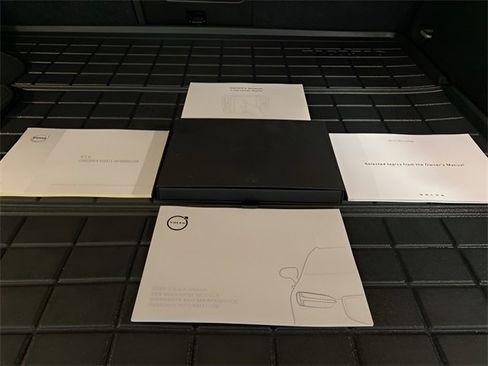 Used 2023 Volvo XC40 Recharge Ultimate w/ Protection Package Premier image 76