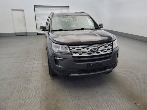 Used 2018 Ford Explorer XLT w/ Equipment Group 202A image 14