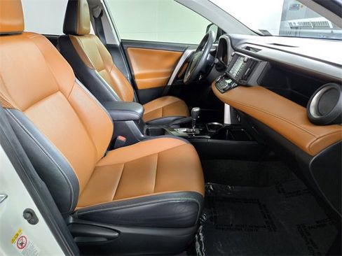 Used 2018 Toyota RAV4 Limited w/ Advanced Technology Package image 22