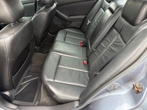 Used 2010 Nissan Altima 2.5 SL w/ SL Pkg image 11