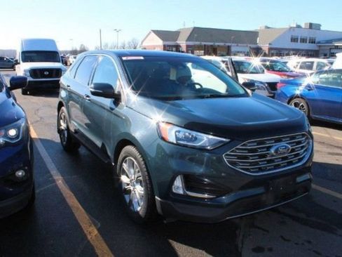 Used 2019 Ford Edge Titanium w/ Cold Weather Package image 2
