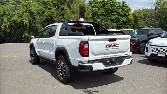Used 2025 GMC Canyon AT4 w/ Nightfall Edition AWD/4WD image 4