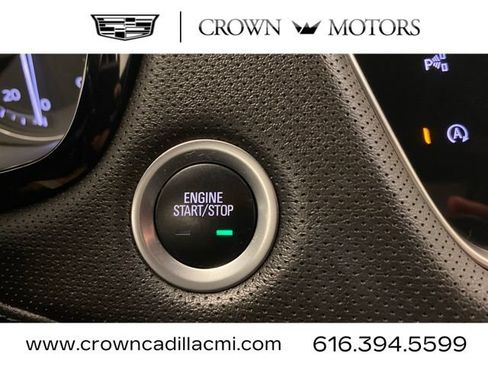 Certified 2024 Cadillac XT5 Premium Luxury w/ Technology Package AWD/4WD image 15