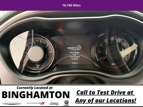 Used 2022 Dodge Challenger SXT w/ Blacktop Package image 15
