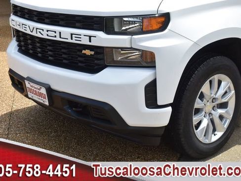 Used 2020 Chevrolet Silverado 1500 Custom w/ Custom Value Package RWD image 34