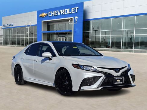 Used 2024 Toyota Camry XSE w/ Navigation Package image 1