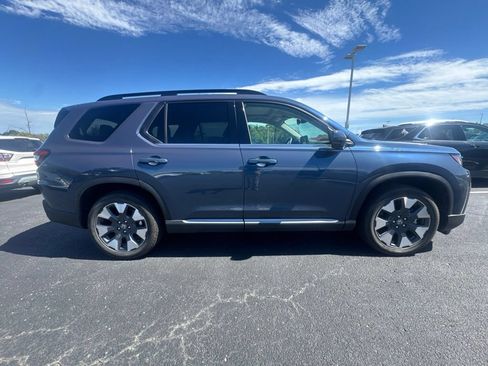 Used 2026 Honda Pilot Touring image 7