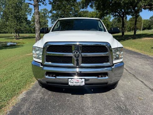 Used 2014 RAM 2500 Tradesman w/ Chrome Appearance Group AWD/4WD image 2