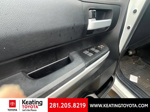 Used 2021 Toyota Tundra SR5 w/ SR5 Upgrade Package RWD image 10