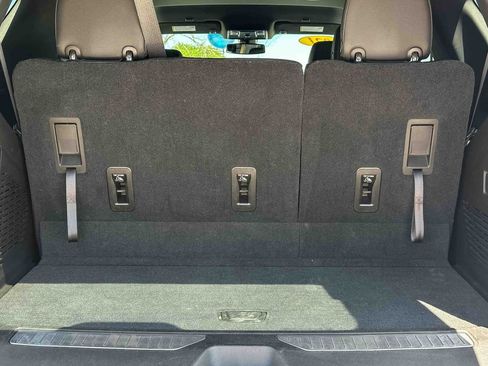 Used 2021 Chevrolet Tahoe Z71 AWD/4WD image 22