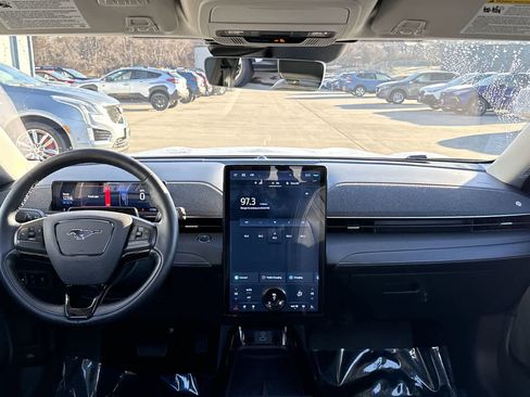 Used 2023 Ford Mustang Mach-E Premium image 13