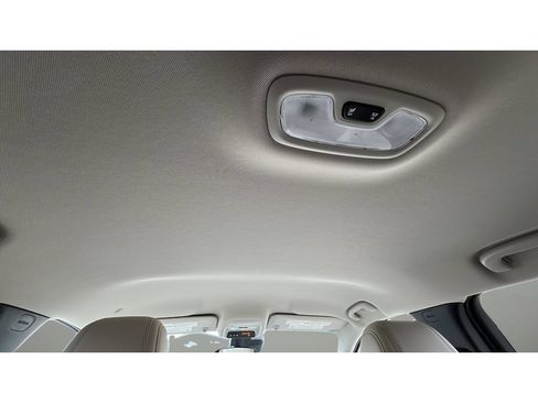 Certified 2020 Buick Encore GX Preferred w/ Cold Weather Comfort Package AWD/4WD image 29