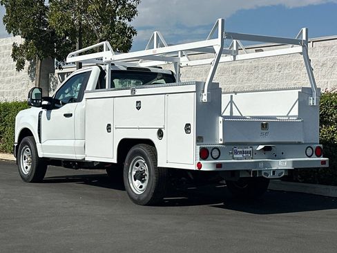 New 2025 Ford F350 XL w/ XL Chrome Package image 6