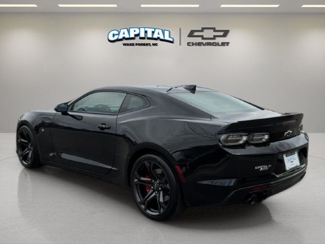 Used 2021 Chevrolet Camaro SS RWD image 3