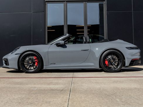 Used 2023 Porsche 911 Carrera 4 GTS image 2