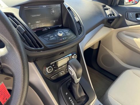 Used 2014 Ford Escape SE w/ Equipment Group 201A FWD image 20