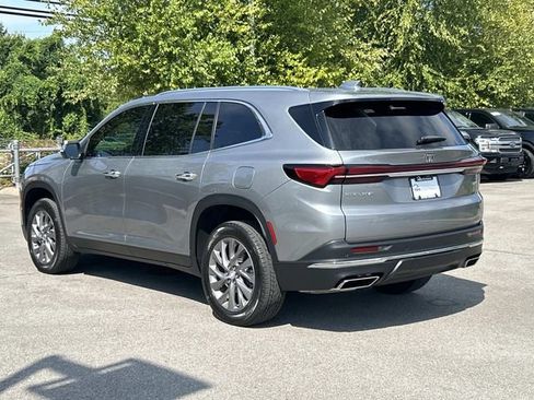 Used 2026 Buick Enclave Preferred FWD image 7