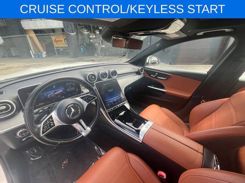 Used 2025 Mercedes-Benz C 300 4MATIC Sedan image 7
