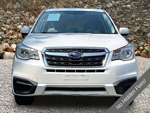 Used 2017 Subaru Forester 2.5i Premium w/ All-Weather Package AWD/4WD image 3
