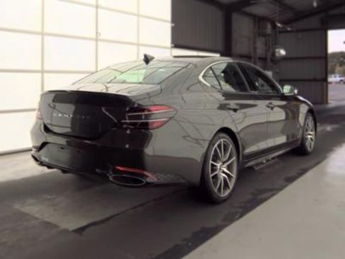 Used 2025 Genesis G70 2.5T RWD image 2