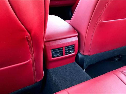 Used 2025 Lexus IS 350 F Sport image 38