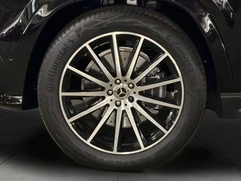 New 2026 Mercedes-Benz GLS 580 4MATIC image 27