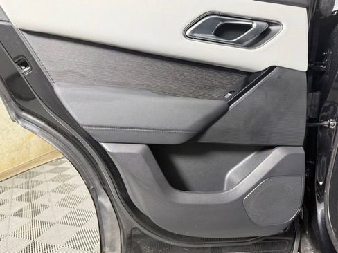 Used 2025 Land Rover Range Rover Velar Dynamic SE AWD/4WD image 23
