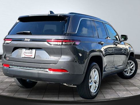 Certified 2025 Jeep Grand Cherokee Laredo X w/ Luxury Tech Group I AWD/4WD image 14