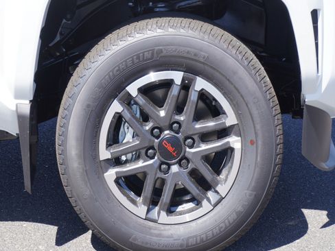 New 2026 Toyota Tacoma TRD Sport image 5