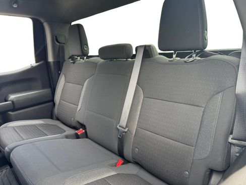 Used 2022 Chevrolet Silverado 1500 LT AWD/4WD image 13