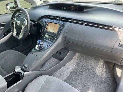 Used 2010 Toyota Prius Three image 34