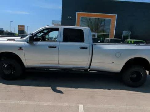 New 2026 RAM 3500 Tradesman AWD/4WD image 5