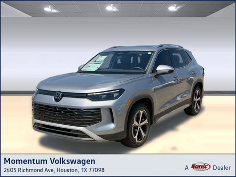 New 2026 Volkswagen Tiguan SE FWD image 1