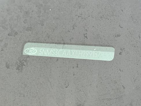 Used 2020 Hyundai Santa Fe SEL image 8