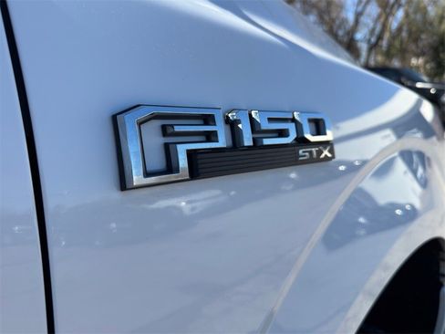 Used 2019 Ford F150 XL w/ Equipment Group 101A Mid image 8