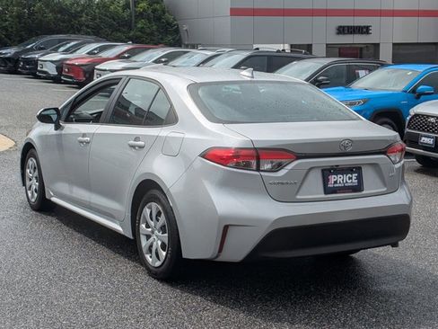 Used 2024 Toyota Corolla LE FWD image 8