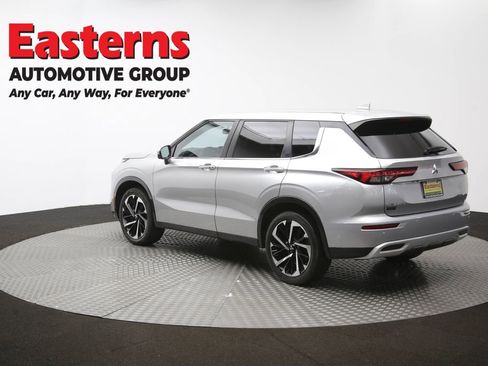 Used 2023 Mitsubishi Outlander SE AWD/4WD image 62