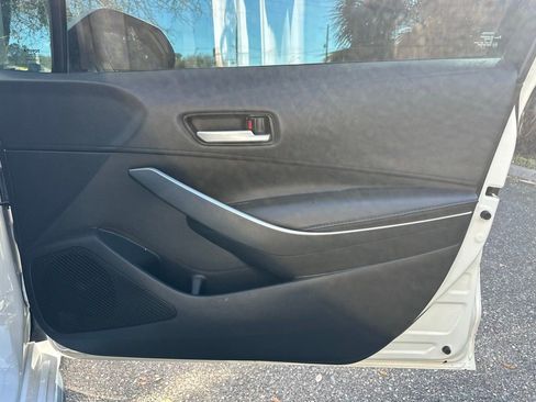 Used 2020 Toyota Corolla SE FWD image 38