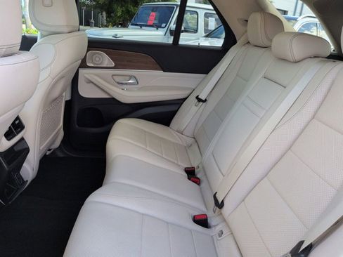 Used 2021 Mercedes-Benz GLE 450 4MATIC image 14