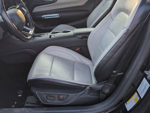 Used 2024 Ford Mustang Premium RWD image 9